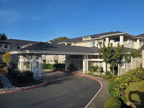 2244 132nd Avenue SE B105, Bellevue WA 98005