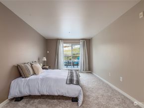 321 10th Avenue S 616, Seattle WA 98104