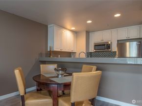321 10th Avenue S 616, Seattle WA 98104