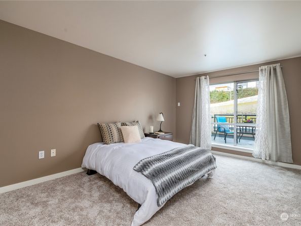 321 10th Avenue S 616, Seattle WA 98104