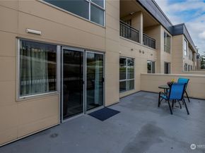 321 10th Avenue S 616, Seattle WA 98104