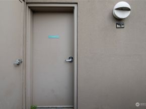 321 10th Avenue S 616, Seattle WA 98104