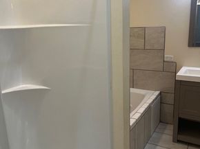 5794 Roosevelt Way NE, Seattle WA 98105