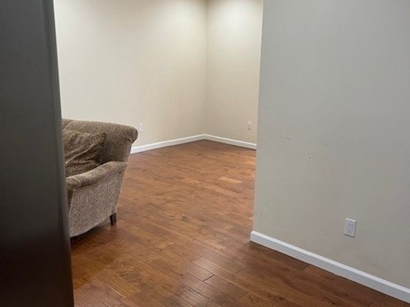 5794 Roosevelt Way NE, Seattle WA 98105