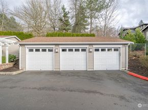 1709 134th Street SE 3, Bellevue WA 98005