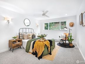 2104 Alki Avenue SW 305, Seattle WA 98116