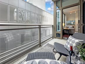 1000 1st Avenue 2003, Seattle WA 98104