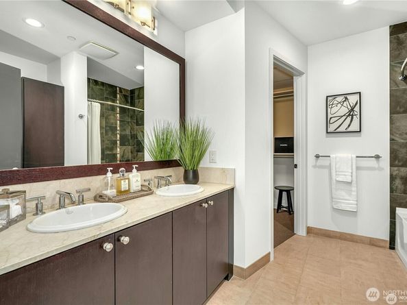 1000 1st Avenue 2003, Seattle WA 98104