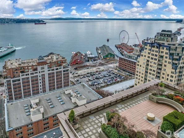 1000 1st Avenue 2003, Seattle WA 98104