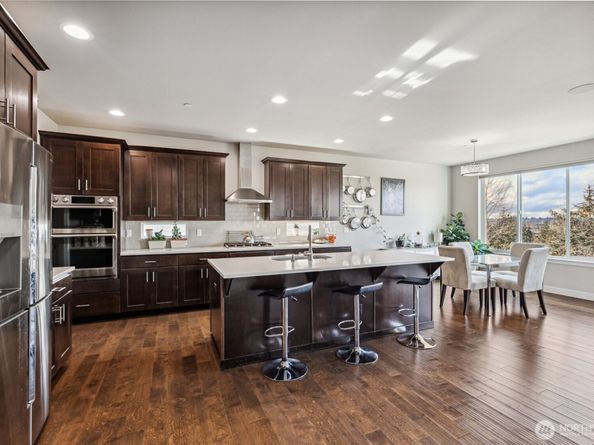 6012 37th Place NE, Marysville WA 98270