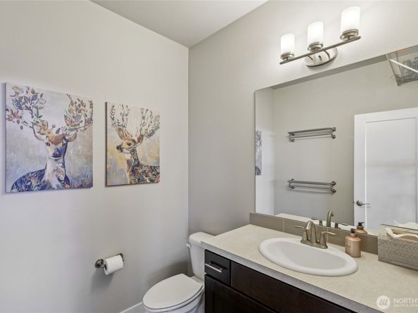 6012 37th Place NE, Marysville WA 98270