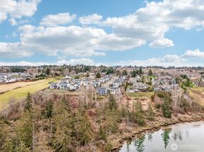 6012 37th Place NE, Marysville WA 98270