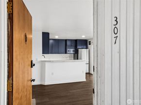 1020 S 230th Street 307B, Des Moines WA 98198