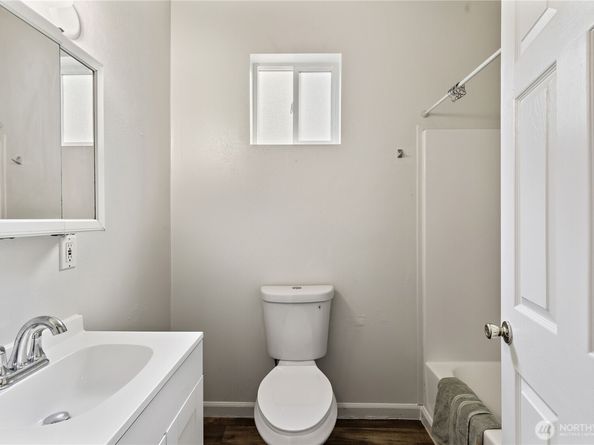 1521 E Spruce Street, Seattle WA 98122