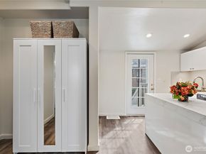 1521 E Spruce Street, Seattle WA 98122