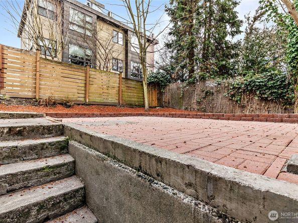 1521 E Spruce Street, Seattle WA 98122