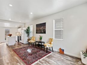 1521 E Spruce Street, Seattle WA 98122