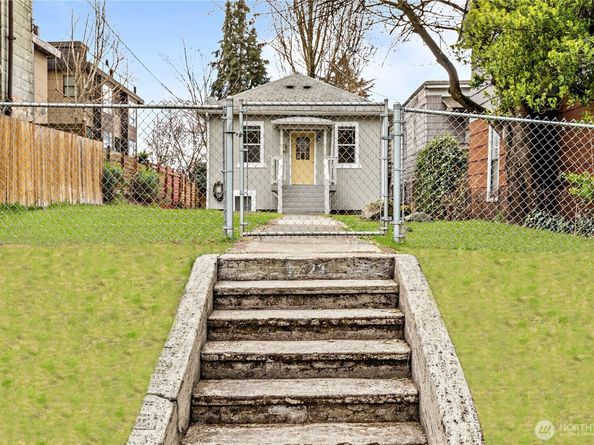 1521 E Spruce Street, Seattle WA 98122