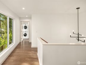 12249 NE 66TH Street, Kirkland WA 98033