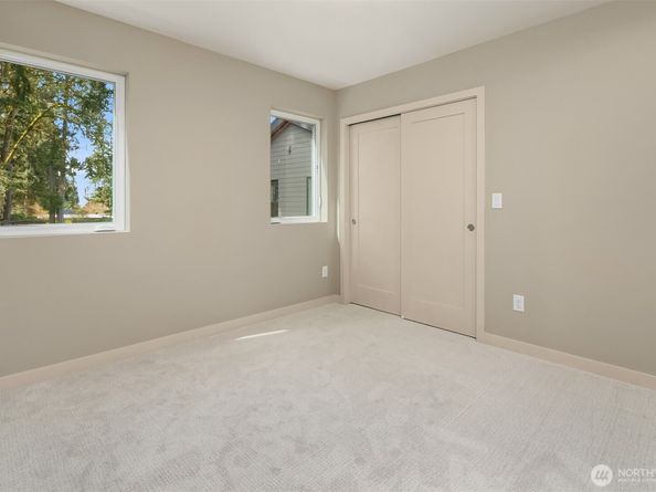 12249 NE 66TH Street, Kirkland WA 98033
