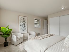 10244 NE 138th Place B1, Kirkland WA 98034