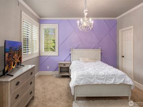 20920 SE 8th Place, Sammamish WA 98075