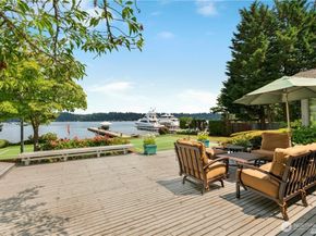 8428 N Mercer Way, Mercer Island WA 98040