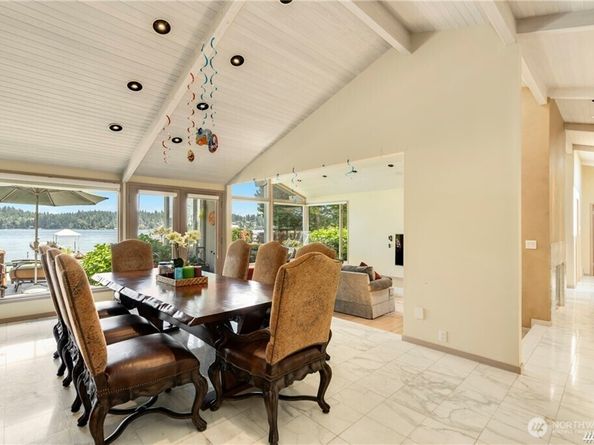 8428 N Mercer Way, Mercer Island WA 98040