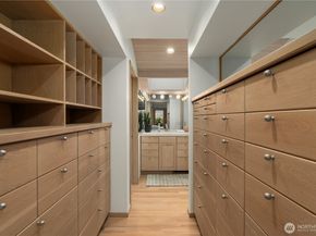 8428 N Mercer Way, Mercer Island WA 98040