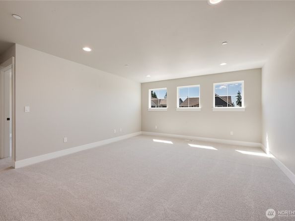 20220 125th Avenue NE SM205, Bothell WA 98011