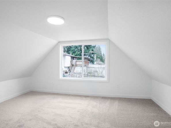 11853 12th Avenue S, Seattle WA 98168