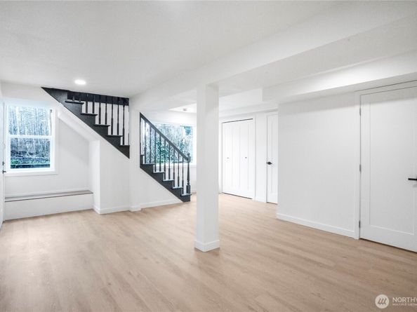 11853 12th Avenue S, Seattle WA 98168