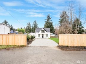 11853 12th Avenue S, Seattle WA 98168