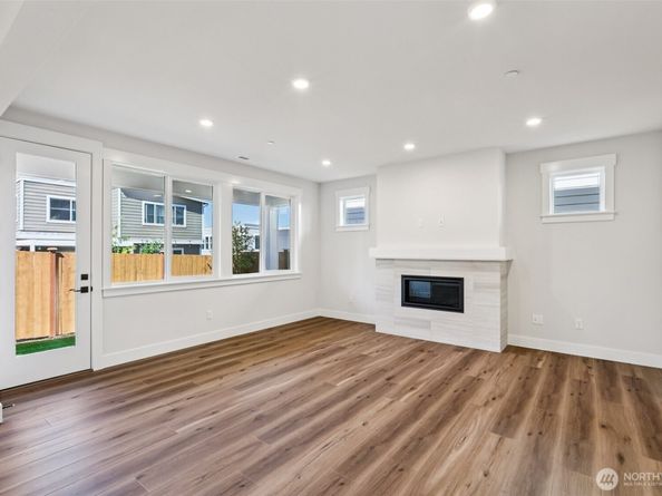 309 182ND Place SE, Bothell WA 98012