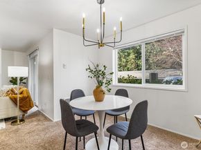 6525 200th Street SW 101, Lynnwood WA 98036