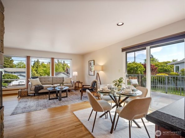 16631 Sylvester Road SW, Burien WA 98166