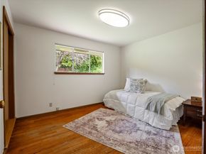 16631 Sylvester Road SW, Burien WA 98166