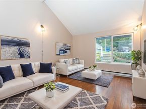 4308 NE Sunset Boulevard B5, Renton WA 98059