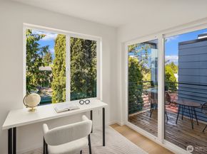 8513 19th Avenue NW A, Seattle WA 98117