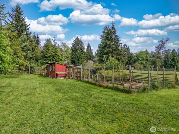 27428 97th Avenue SW, Vashon WA 98070