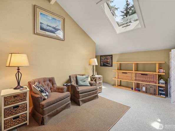 27428 97th Avenue SW, Vashon WA 98070