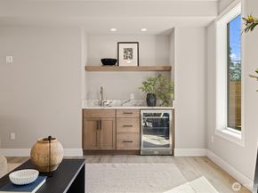 18520 83rd Avenue NE, Kenmore WA 98028