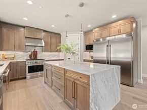 18520 83rd Avenue NE, Kenmore WA 98028