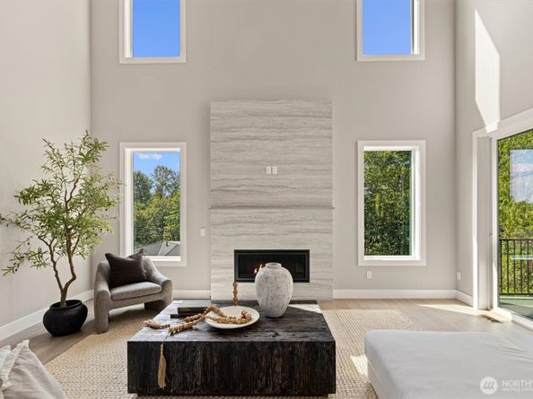 18520 83rd Avenue NE, Kenmore WA 98028