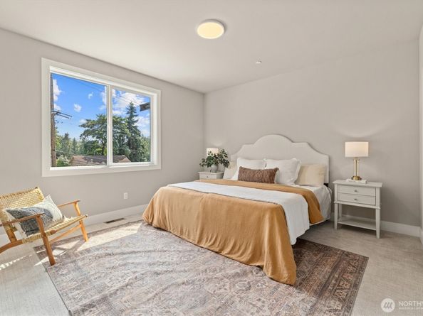 18520 83rd Avenue NE, Kenmore WA 98028