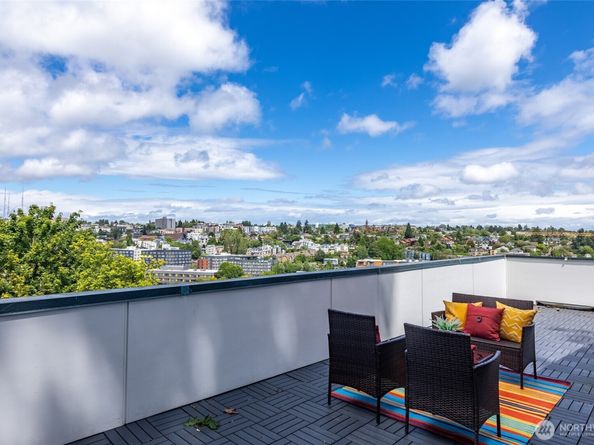1015 Sturgus Avenue S A, Seattle WA 98144
