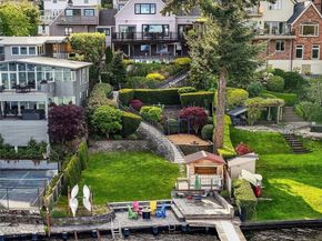 4216 55th Avenue NE, Seattle WA 98105