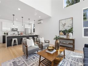12015 36th Avenue NE B, Seattle WA 98125