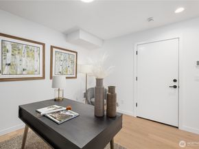 12015 36th Avenue NE B, Seattle WA 98125