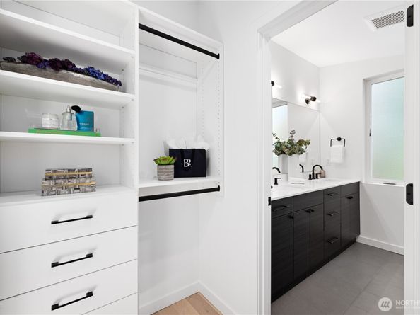 12015 36th Avenue NE B, Seattle WA 98125